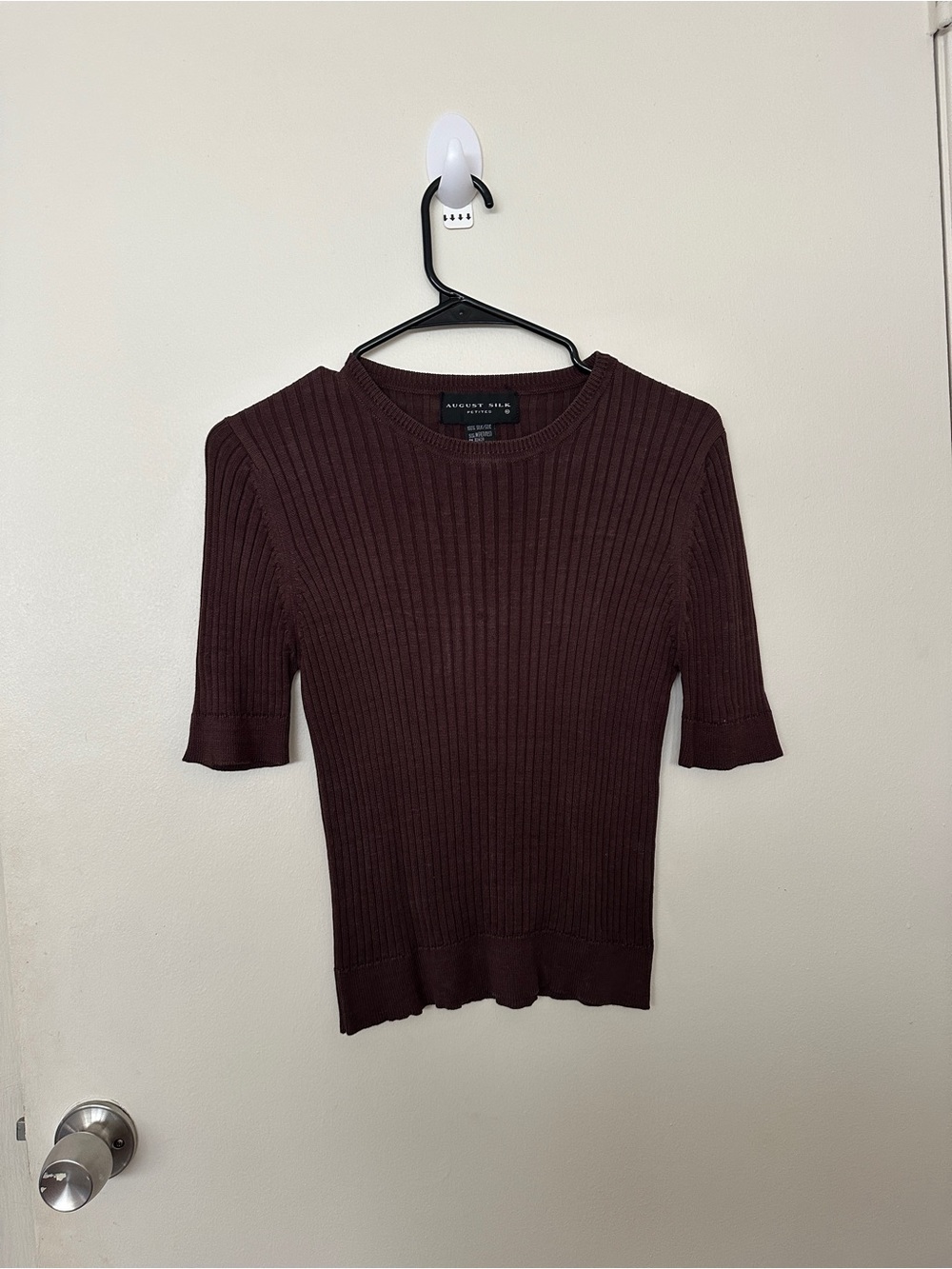 Ribbed Short Sleeve Sweater Top - brown